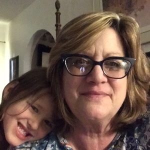 Meet your Posher, Gineta